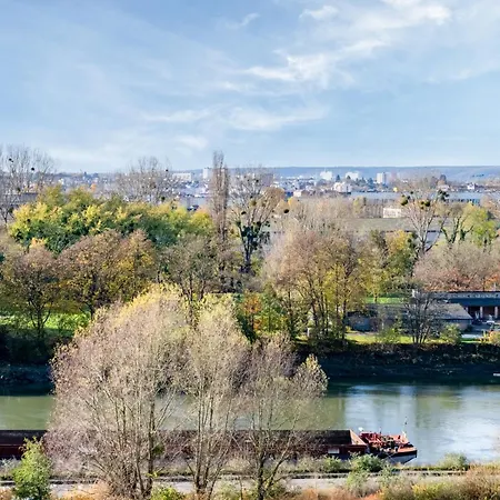 Vue Seine, Proche Centre Et Chu Apartamento